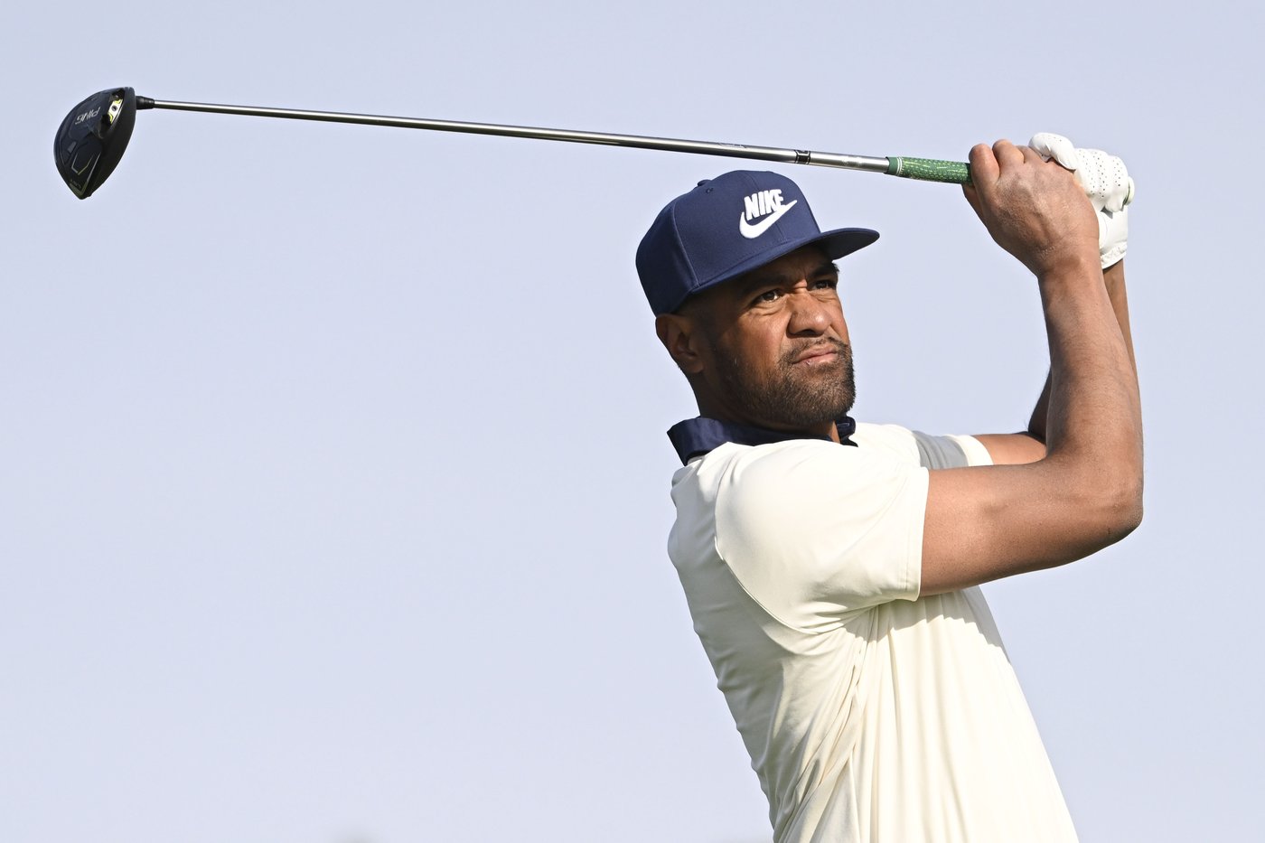Tony Finau and wife welcome their 6th child with a twist on the gender reveal | iNFOnews.ca