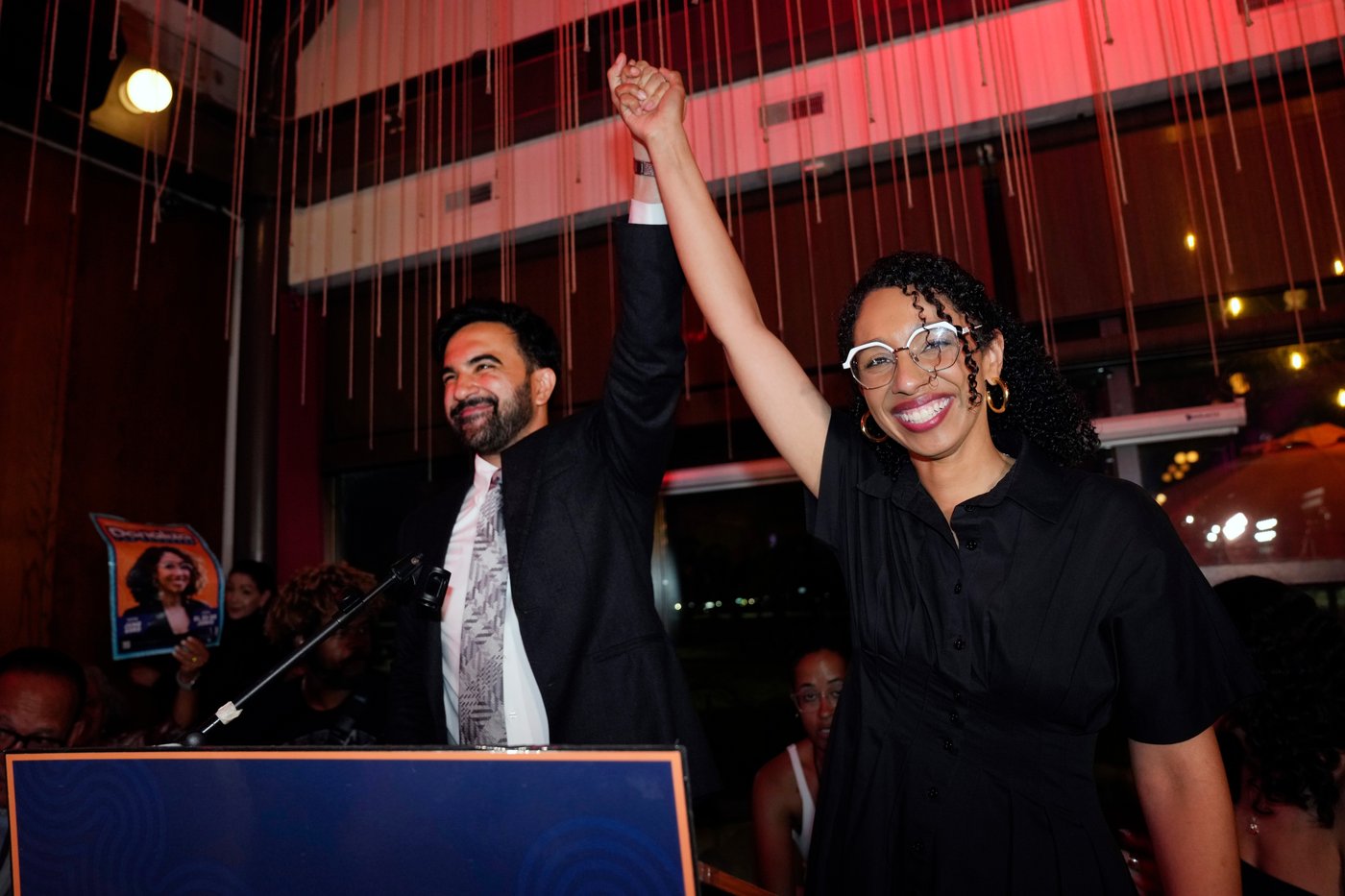 Mamdani slate sweeps Democratic primaries in New York, ousts 2 incumbents from Congress | iNFOnews.ca