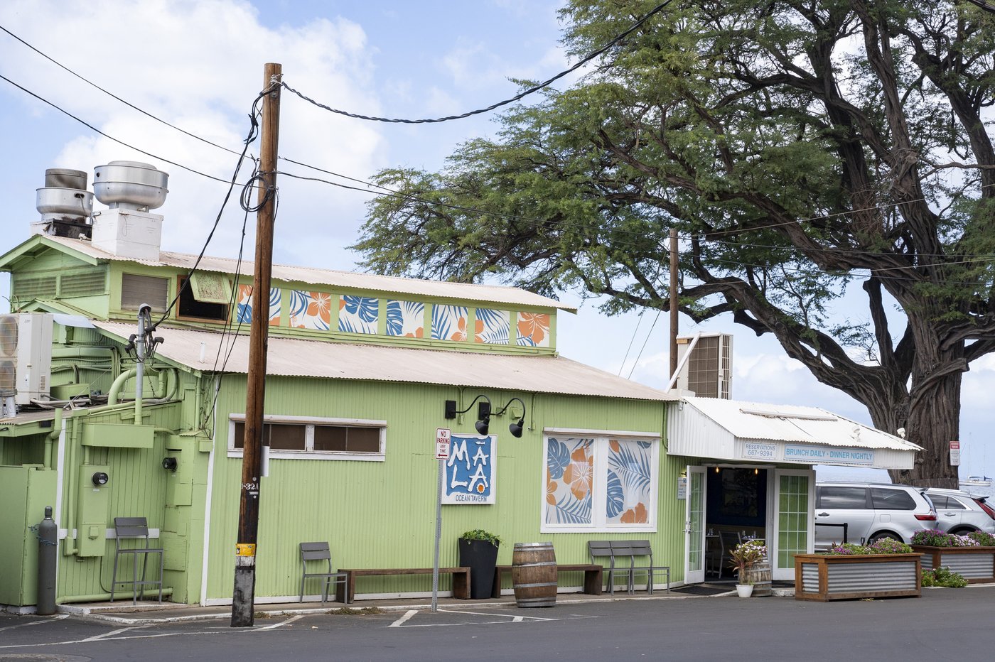 Maui Invitational returns to a Lahaina still grappling with raw emotions left by deadly wildfire | iNFOnews.ca Maui Invitational returns to a Lahaina still grappling with raw emotions left by deadly wildfire | iNFOnews.ca