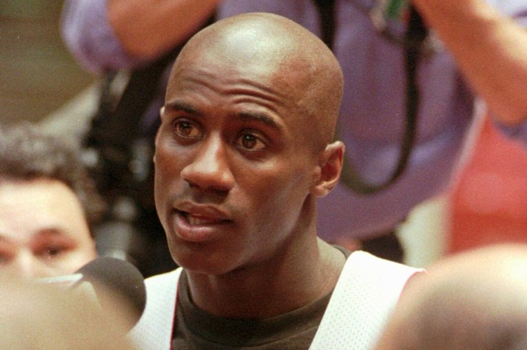 Florida restores Vernon Maxwell's college stats, making him the program's leading scorer again | iNFOnews.ca
