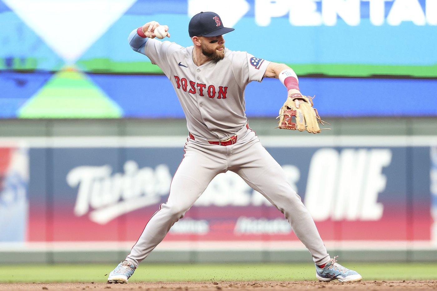 Story's homer and Giolito's strong outing lift Red Sox over Twins 8-5 | iNFOnews.ca Story's homer and Giolito's strong outing lift Red Sox over Twins 8-5 | iNFOnews.ca