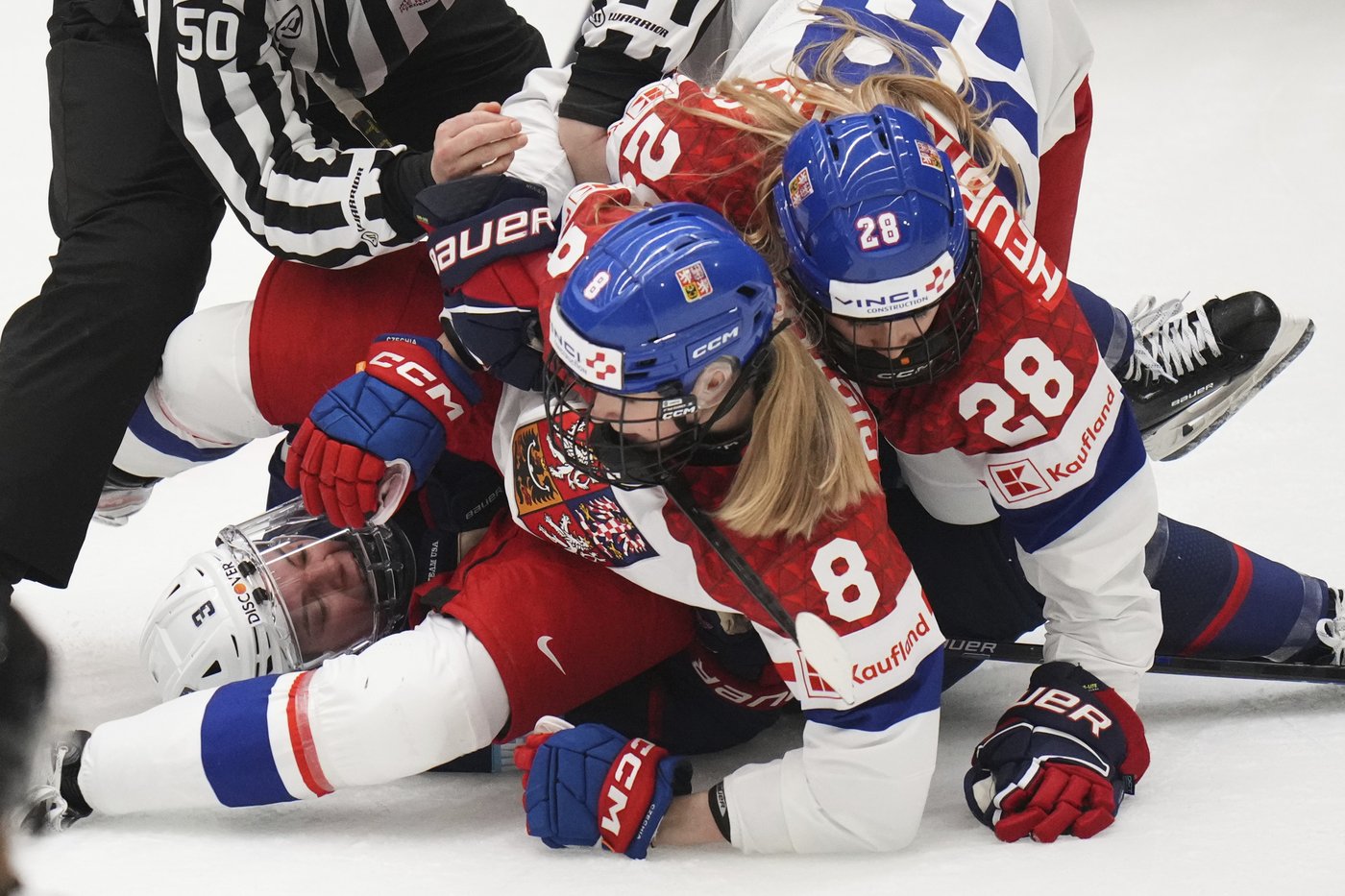 Canada blasts Finland 8-1 to face the US in another women’s ice hockey worlds final | iNFOnews.ca