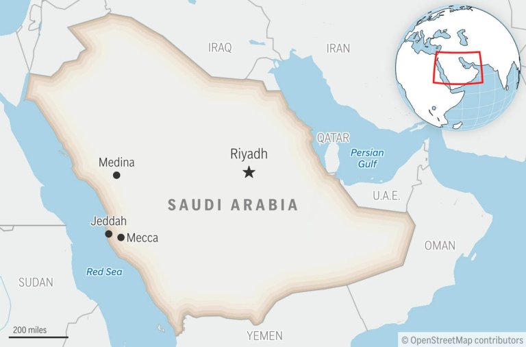 Saudi authorities say 3 killed in attacks on Riyadh airport claimed by Houthi rebels | iNFOnews.ca
