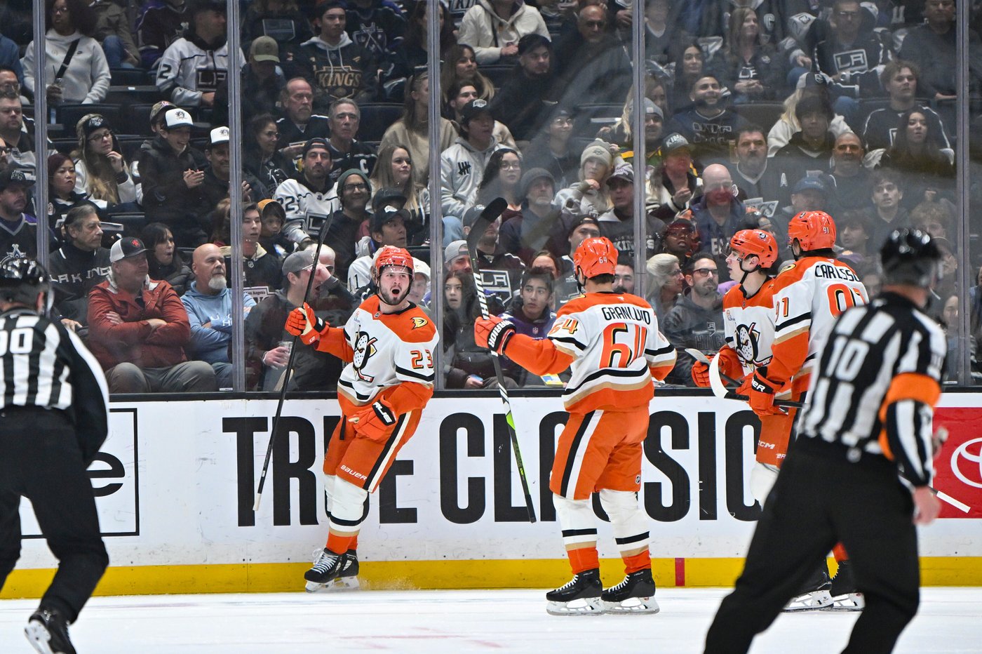 Alex Laferriere nets hat trick as Kings end scoring funk in 6-1 win over Ducks | iNFOnews.ca Alex Laferriere nets hat trick as Kings end scoring funk in 6-1 win over Ducks | iNFOnews.ca