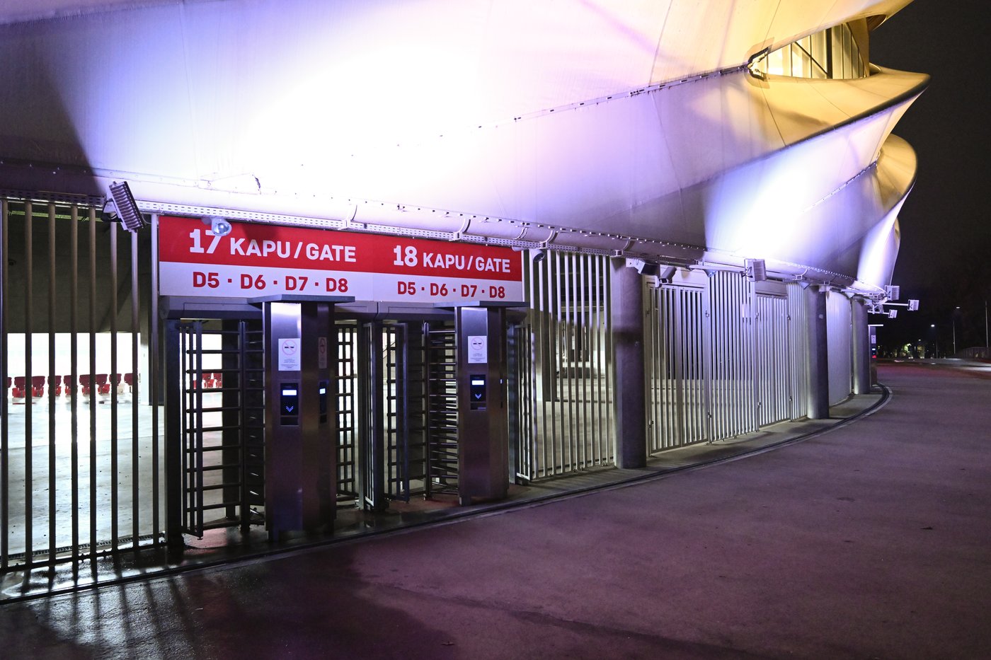 Israel's Maccabi Tel Aviv plays soccer game without incident in Hungary after Amsterdam violence | iNFOnews.ca Israel's Maccabi Tel Aviv plays soccer game without incident in Hungary after Amsterdam violence | iNFOnews.ca