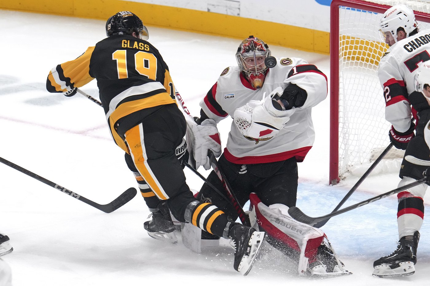Pinto scores twice, Senators pounce on Penguins for 5-0 win | iNFOnews.ca
