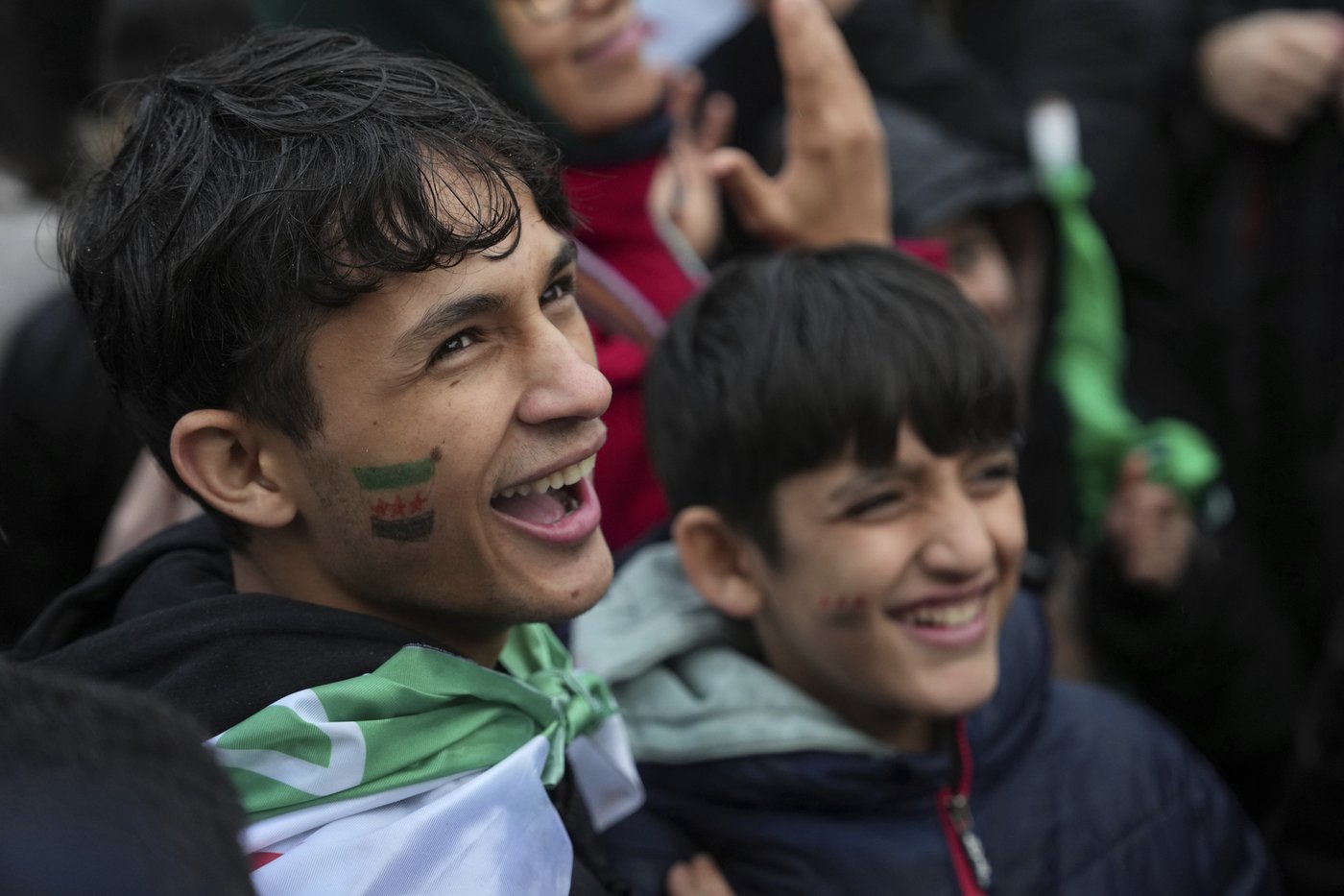 Global reaction to Assad's sudden ouster from Syria ranges from jubilation to alarm | iNFOnews.ca Global reaction to Assad's sudden ouster from Syria ranges from jubilation to alarm | iNFOnews.ca