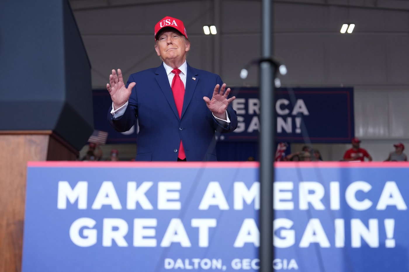 Trump rallies with top Republicans in critical battleground state of Georgia | iNFOnews.ca Trump rallies with top Republicans in critical battleground state of Georgia | iNFOnews.ca