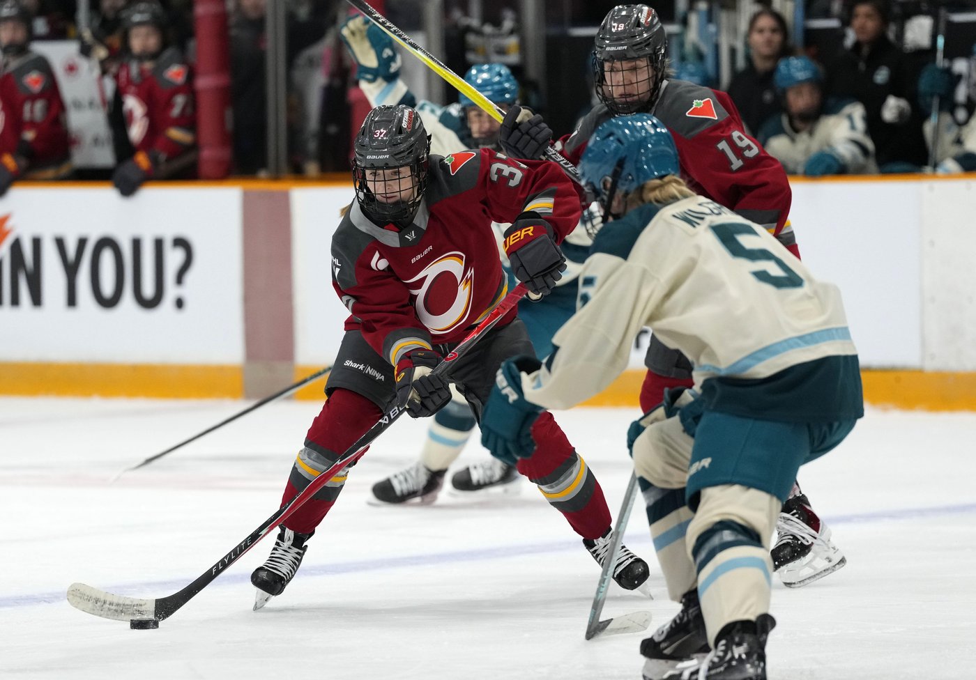 Leslie nets tying, winning goals as Charge find extra gear late in win over Torrent | iNFOnews.ca