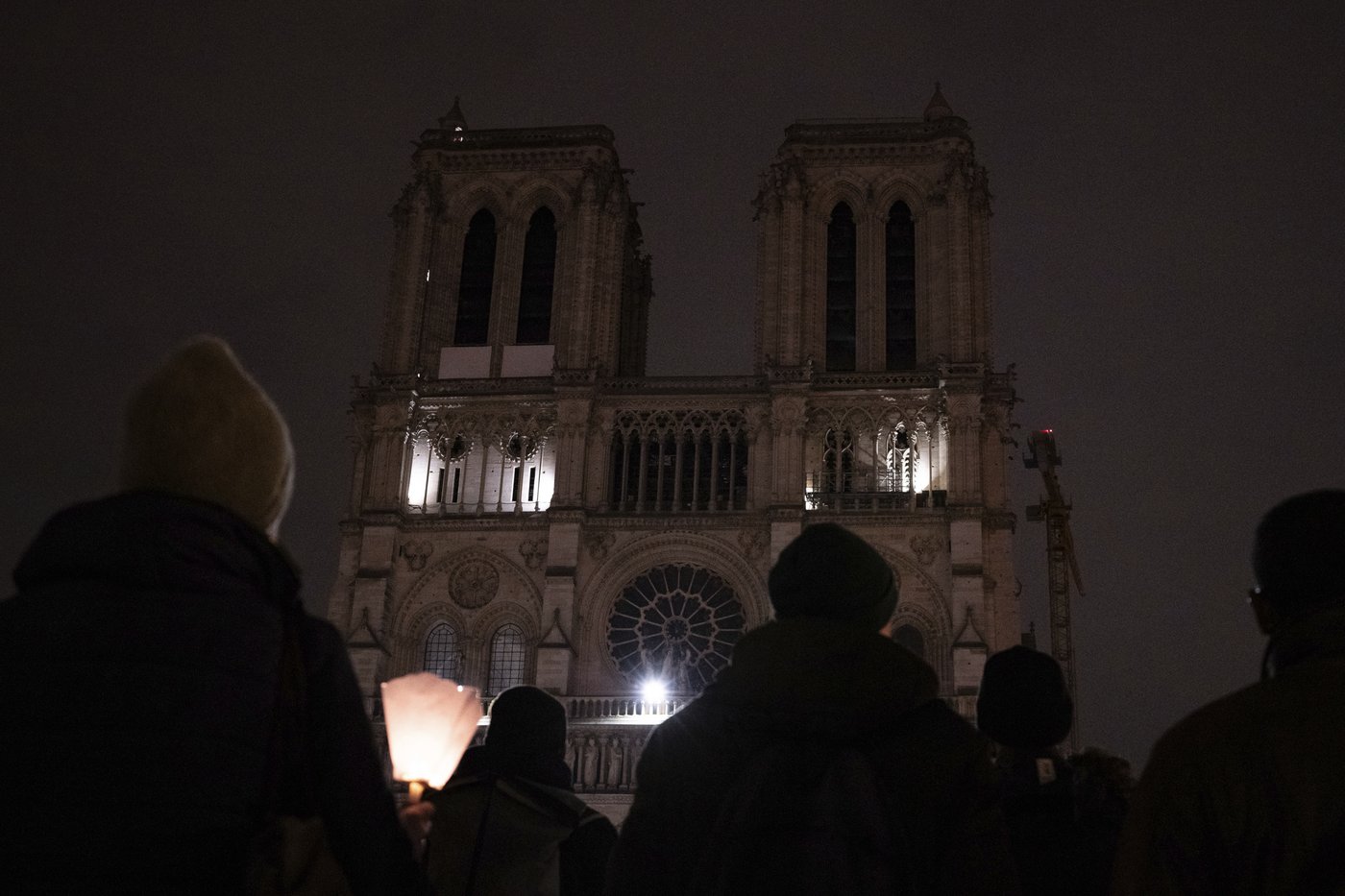 Virgin Mary statue, a symbol of resilience, returns to Notre Dame Cathedral 5 years after fire | iNFOnews.ca Virgin Mary statue, a symbol of resilience, returns to Notre Dame Cathedral 5 years after fire | iNFOnews.ca