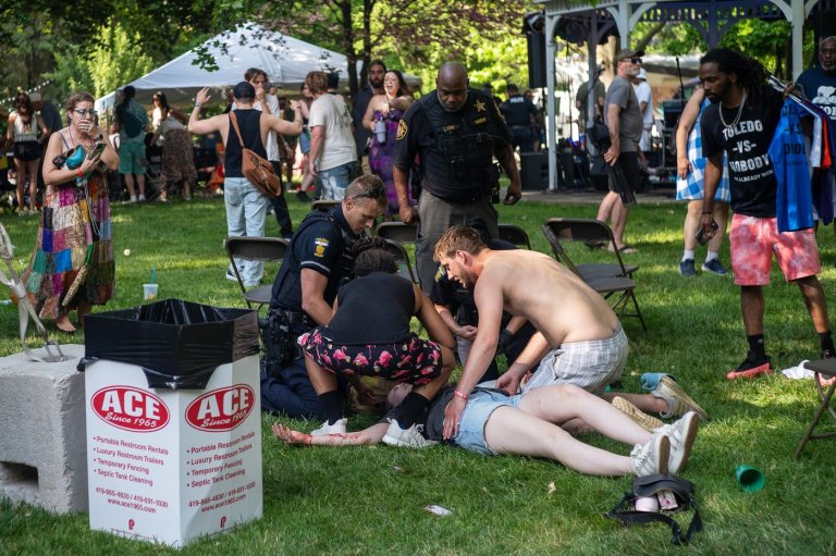 Police arrest another suspect at a Ohio festival shooting that wounded 12 | iNFOnews.ca