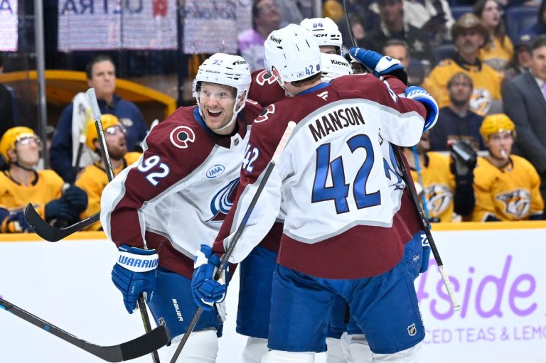 Blackwood makes 35 saves as Avalanche shut out Predators 3-0 | iNFOnews.ca
