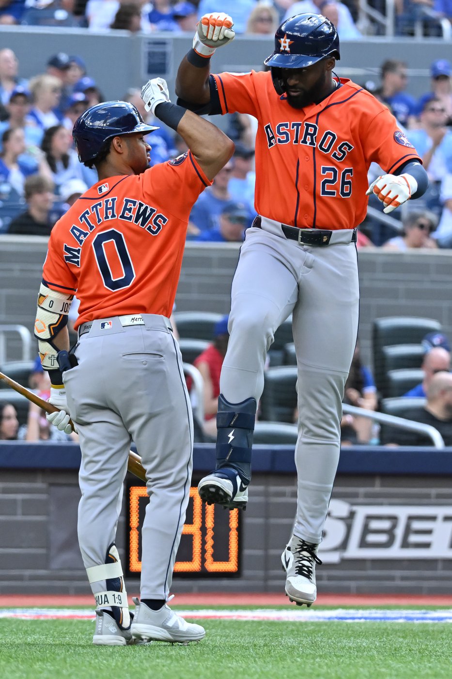 Loperfido's 11th-inning, three-run homer leads Astros past Blue Jays 9-7 | iNFOnews.ca Loperfido's 11th-inning, three-run homer leads Astros past Blue Jays 9-7 | iNFOnews.ca