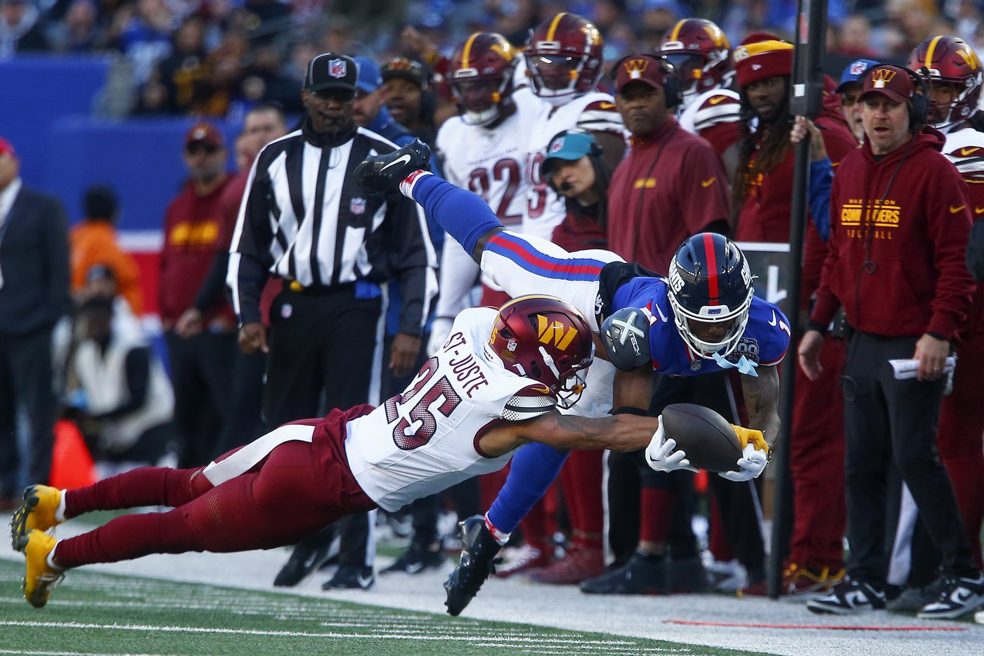 Jayden Daniels leads Commanders to 27-22 win over Giants for their best start since 1996 | iNFOnews.ca