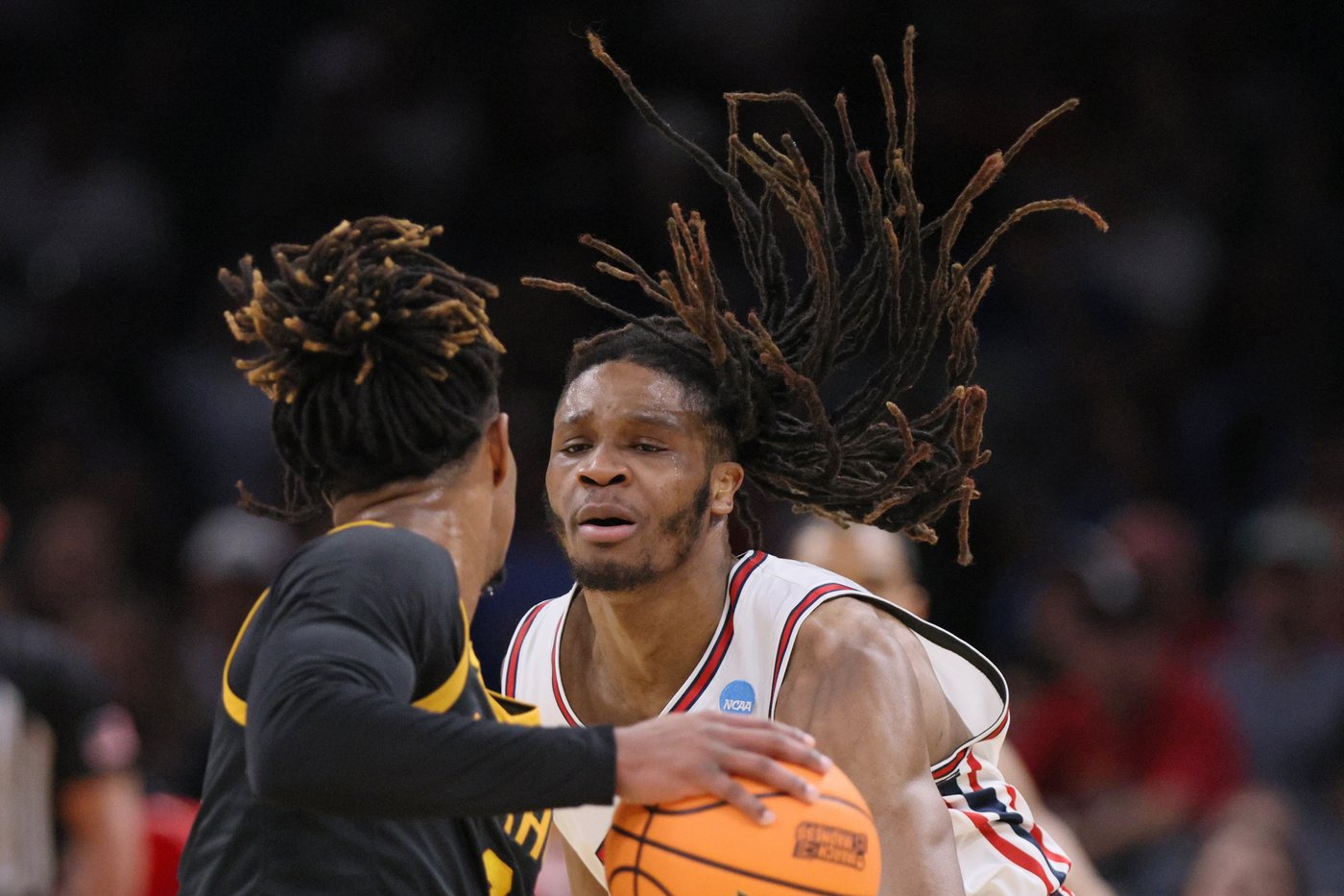 Houston routs Idaho 78-47 in return to March Madness after losing in last year's championship game | iNFOnews.ca