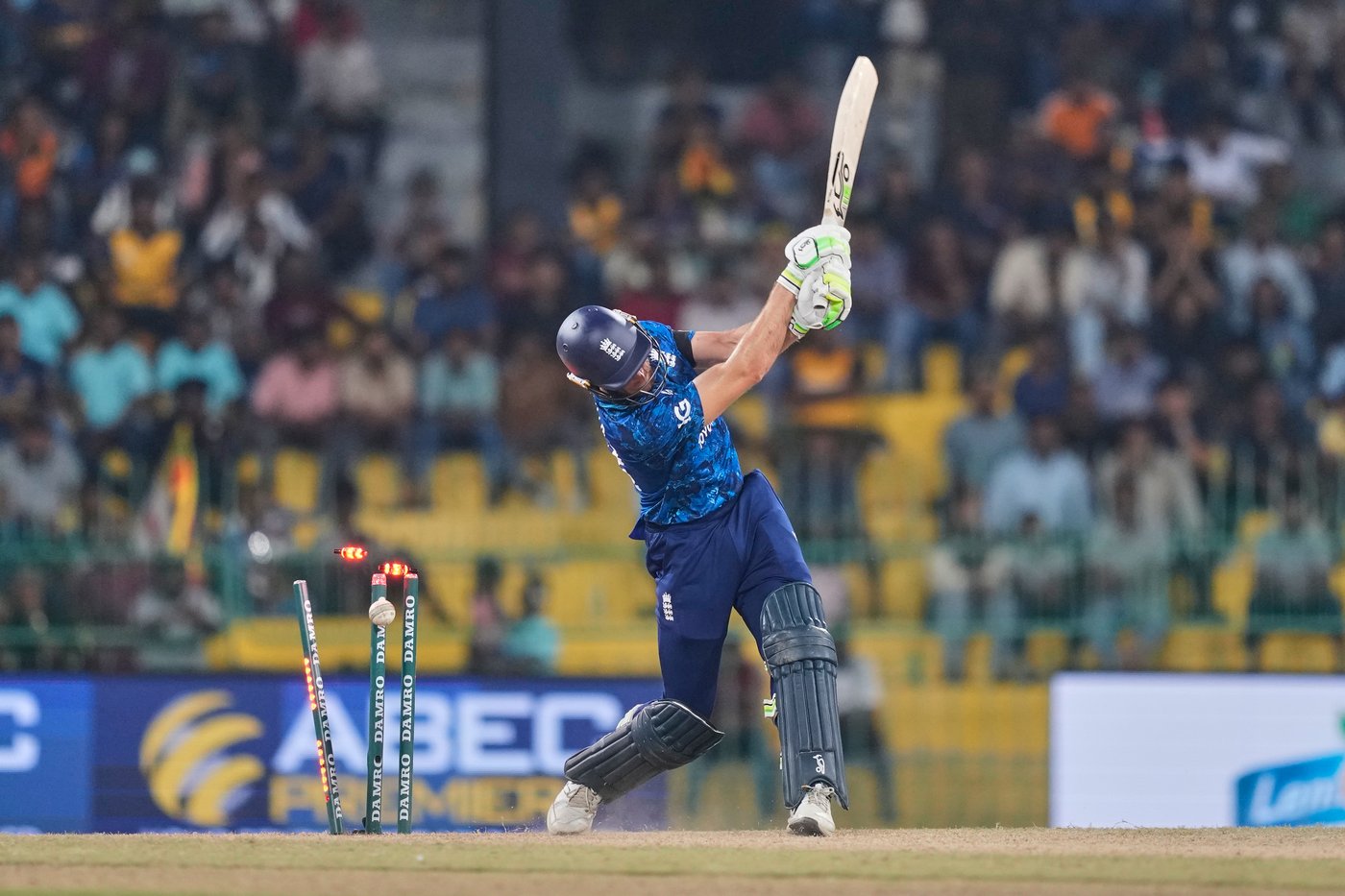 Spinners lead Sri Lanka to victory over England in ODI series opener | iNFOnews.ca Spinners lead Sri Lanka to victory over England in ODI series opener | iNFOnews.ca
