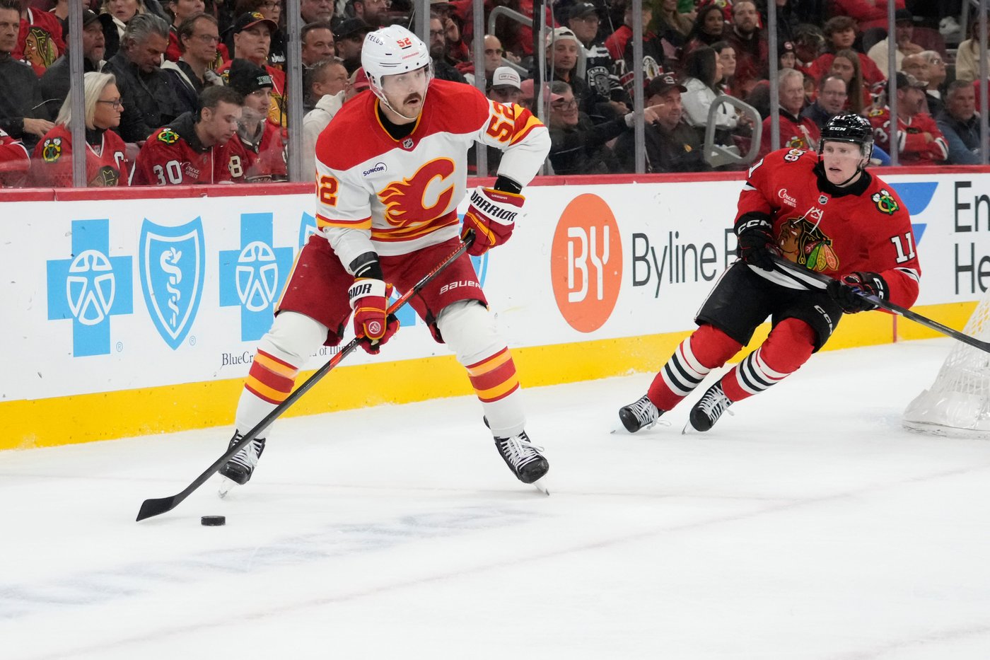 Connor Bedard scores 3 times as the Blackhawks beat the Flames 5-2 | iNFOnews.ca Connor Bedard scores 3 times as the Blackhawks beat the Flames 5-2 | iNFOnews.ca
