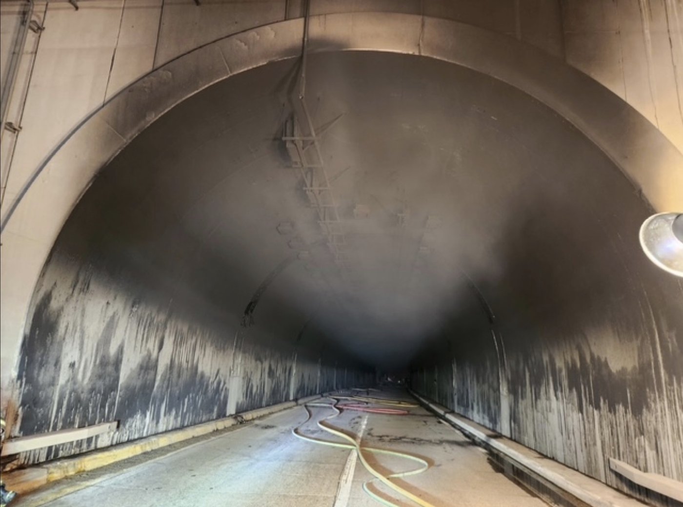 Investigators find 3rd victim from fiery Wyoming highway tunnel crash | iNFOnews.ca