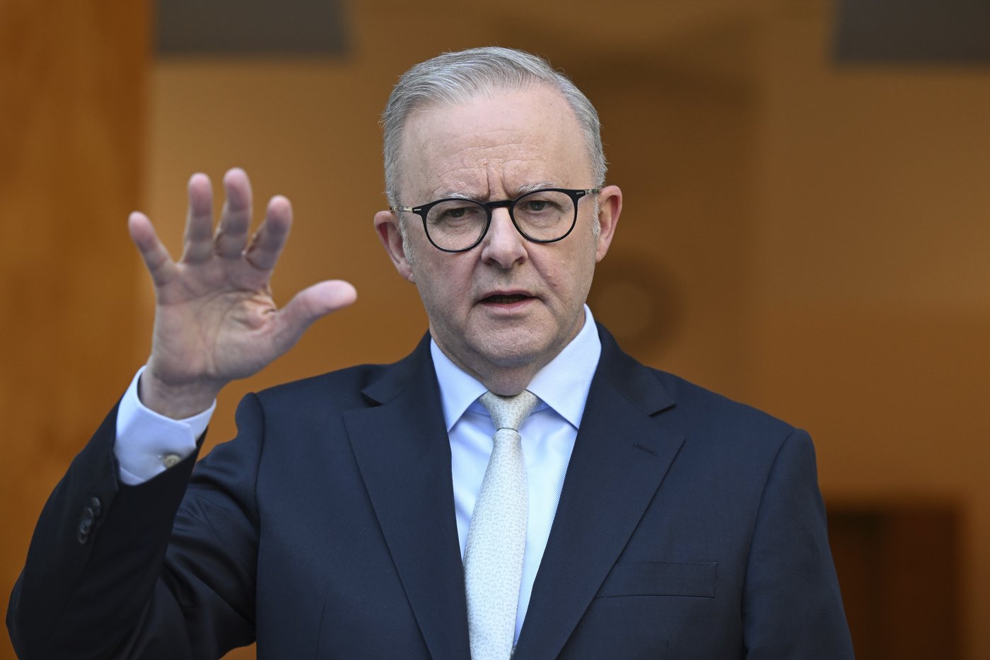 Australian prime minister names new Cabinet that drops Israel critic | iNFOnews.ca