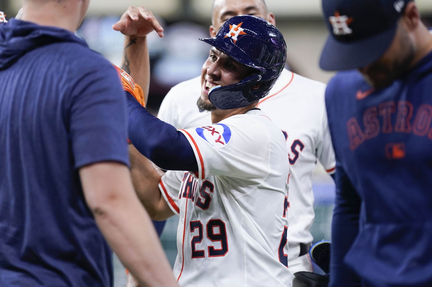 Urìas beats throw to 1st to help the Astros outlast the Orioles, 5-4 in 12 innings | iNFOnews.ca Urìas beats throw to 1st to help the Astros outlast the Orioles, 5-4 in 12 innings | iNFOnews.ca