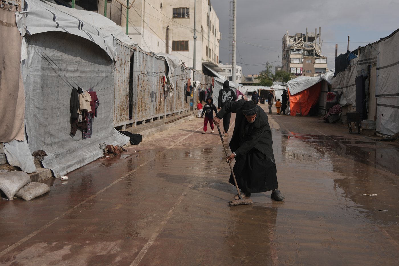 Hamas says its longtime spokesman was killed following an Israeli strike in August | iNFOnews.ca