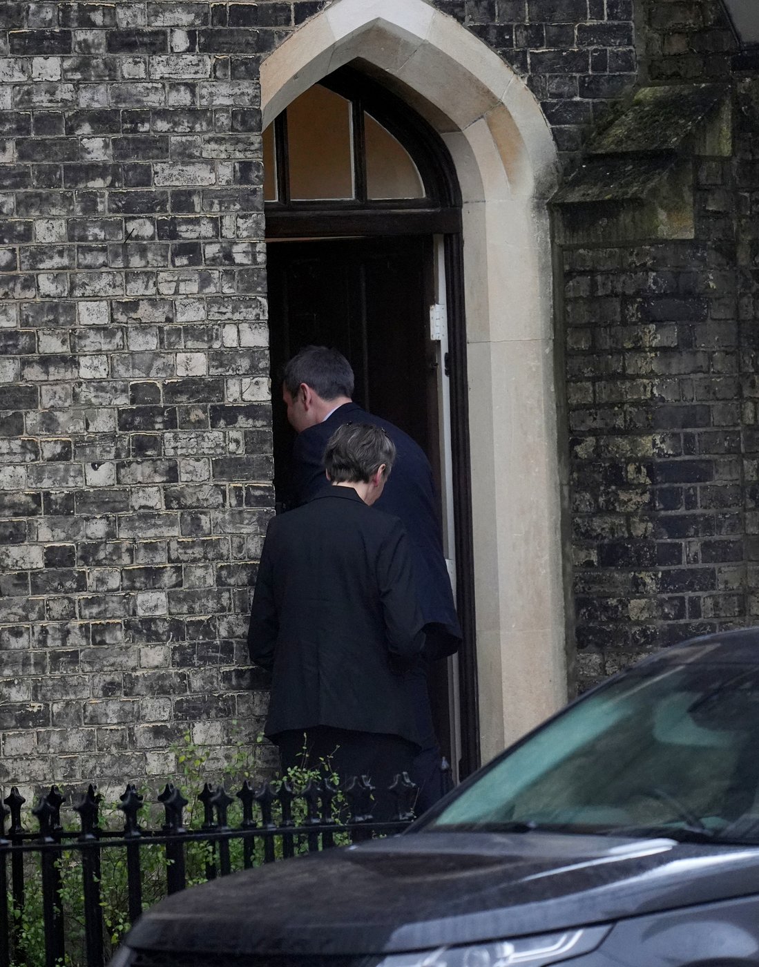 UK police search two properties linked to Peter Mandelson as part of Epstein probe | iNFOnews.ca UK police search two properties linked to Peter Mandelson as part of Epstein probe | iNFOnews.ca