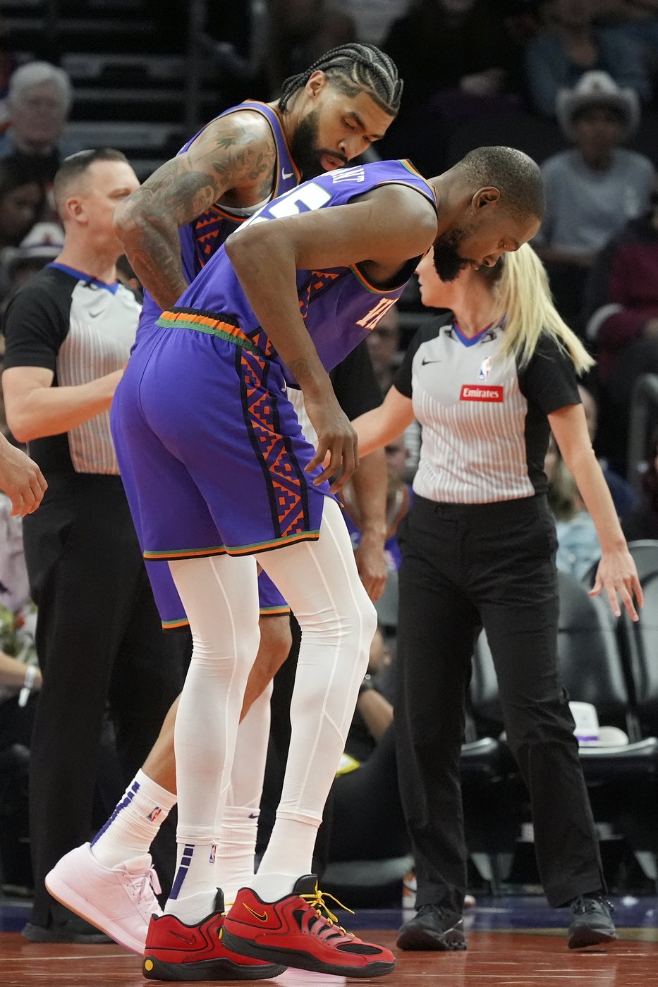 Suns All-Star Kevin Durant to sit out final 2 games with ankle injury | iNFOnews.ca Suns All-Star Kevin Durant to sit out final 2 games with ankle injury | iNFOnews.ca