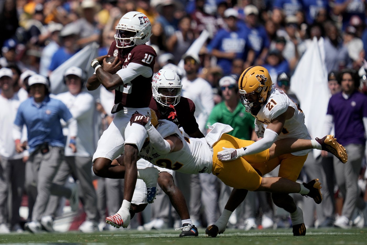 No. 10 Texas A&M beats Arizona State 48-20 as defense scores twice in fourth | iNFOnews.ca No. 10 Texas A&M beats Arizona State 48-20 as defense scores twice in fourth | iNFOnews.ca
