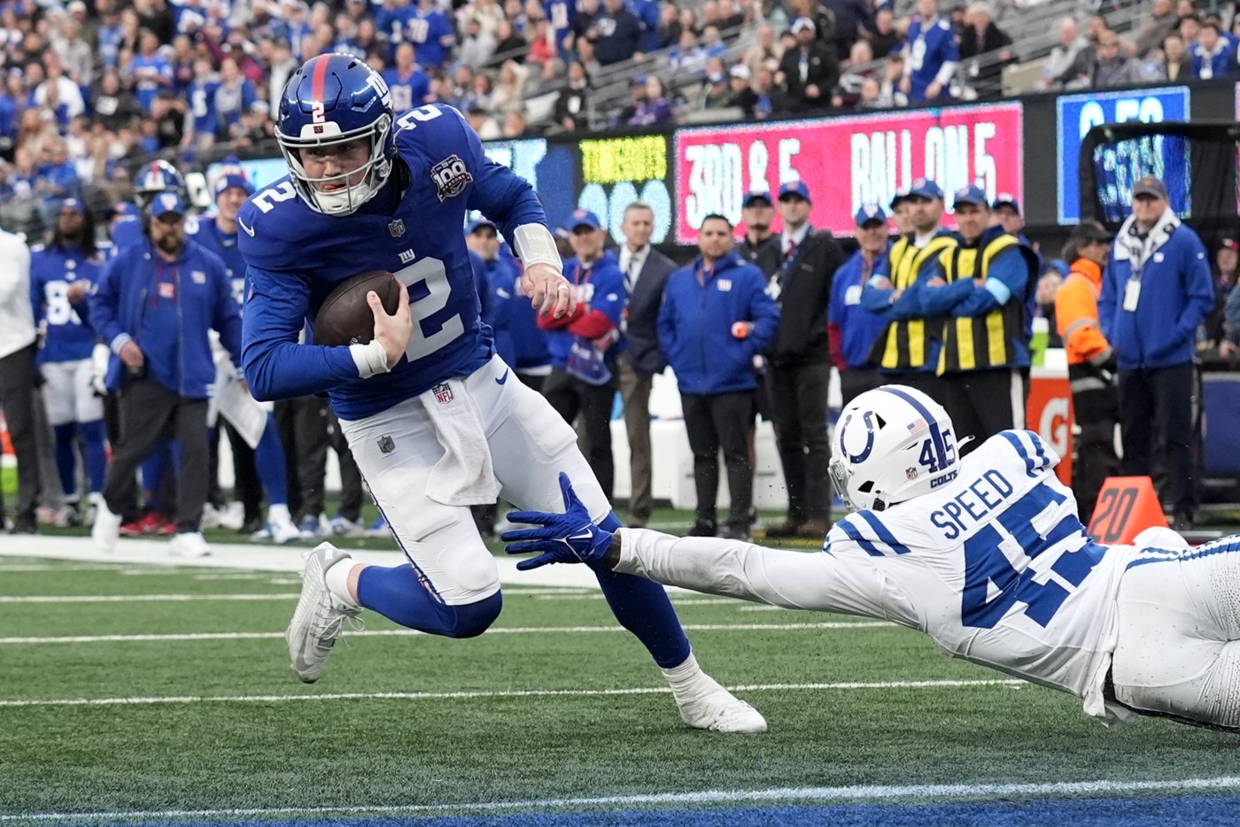 Barkley will not pursue season rushing record for NFC East champion Eagles against Giants | iNFOnews.ca