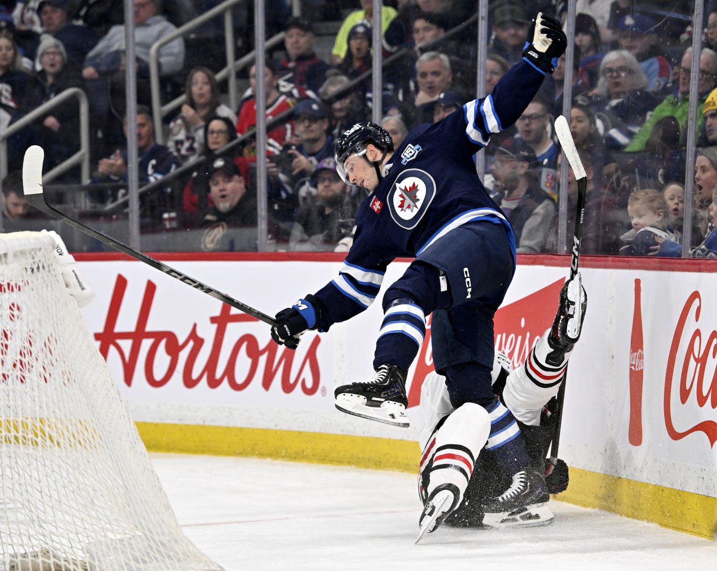 Scheifele completes Jets' late rally with OT winner in 3-2 decision over Blackhawks | iNFOnews.ca Scheifele completes Jets' late rally with OT winner in 3-2 decision over Blackhawks | iNFOnews.ca