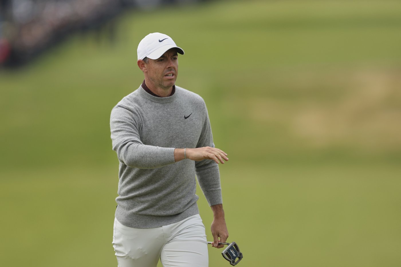 McIlroy makes amends in Portrush homecoming with first-round 70 at British Open | iNFOnews.ca McIlroy makes amends in Portrush homecoming with first-round 70 at British Open | iNFOnews.ca