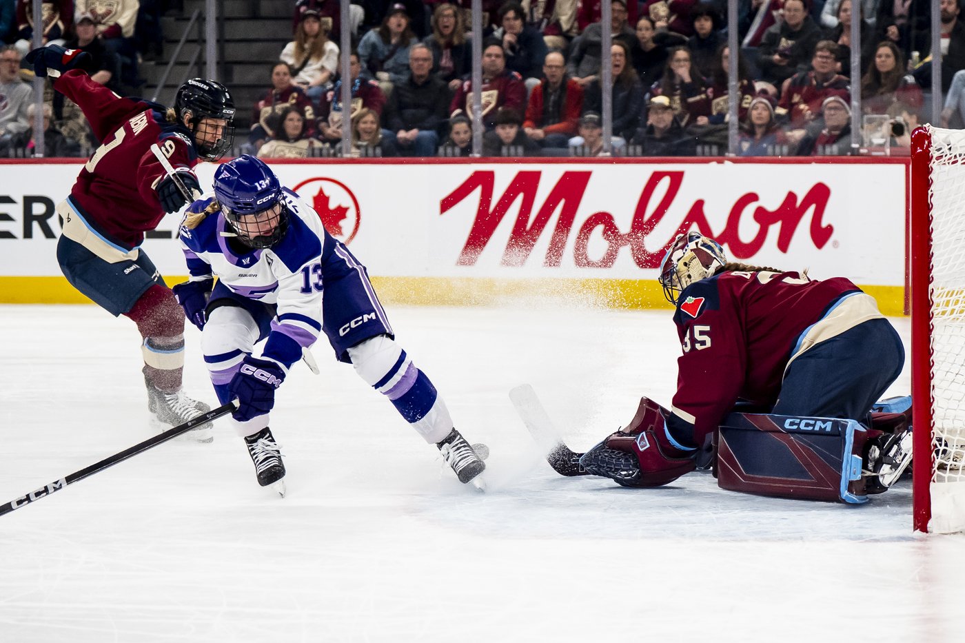 Poulin scores in third overtime as Victoire beat Frost 1-0 to tie PWHL series | iNFOnews.ca Poulin scores in third overtime as Victoire beat Frost 1-0 to tie PWHL series | iNFOnews.ca