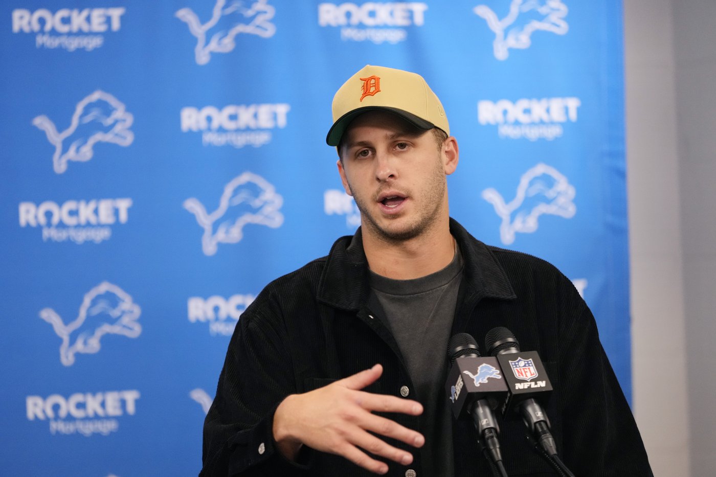 Jared Goff and Lions visit Cowboys with QB coming off record 18-for-18 game | iNFOnews.ca