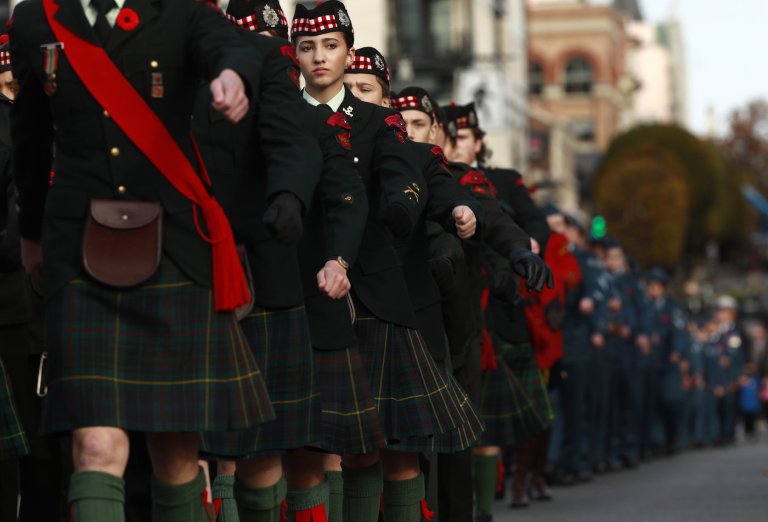 B.C. falls silent at Remembrance Day services, where family ties run strong | iNFOnews.ca
