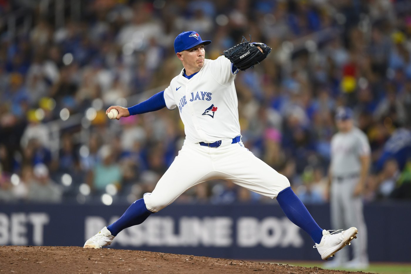 Jays reliever Green and Canadian slugger O'Neill nominated for comeback player award | iNFOnews.ca