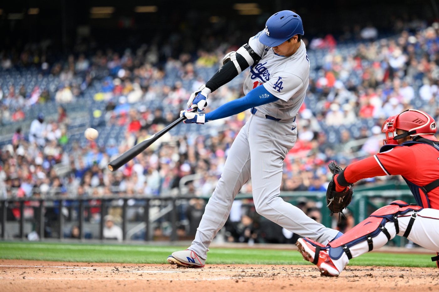 Ohtani homers, delivers go-ahead sacrifice fly as Dodgers complete sweep of Nationals, 8-6 | iNFOnews.ca Ohtani homers, delivers go-ahead sacrifice fly as Dodgers complete sweep of Nationals, 8-6 | iNFOnews.ca