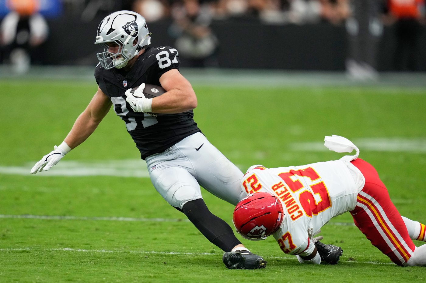 Klint Kubiak shows confidence in his Raiders by predicting victory at halftime of loss to Chiefs | iNFOnews.ca Klint Kubiak shows confidence in his Raiders by predicting victory at halftime of loss to Chiefs | iNFOnews.ca