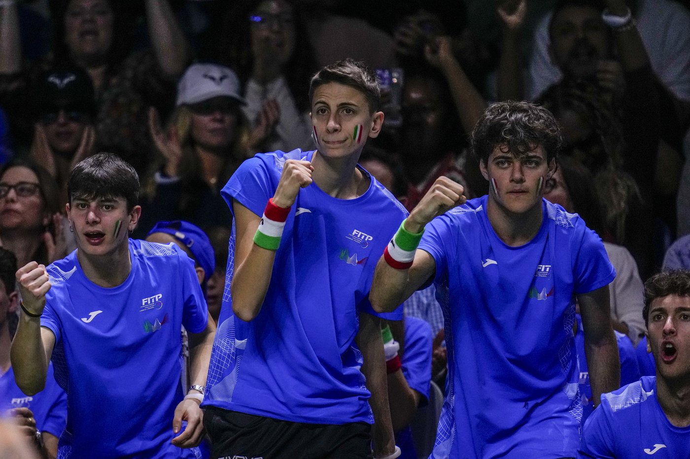 Jannik Sinner and Matteo Berrettini lift Italy past Australia and back to the Davis Cup final | iNFOnews.ca