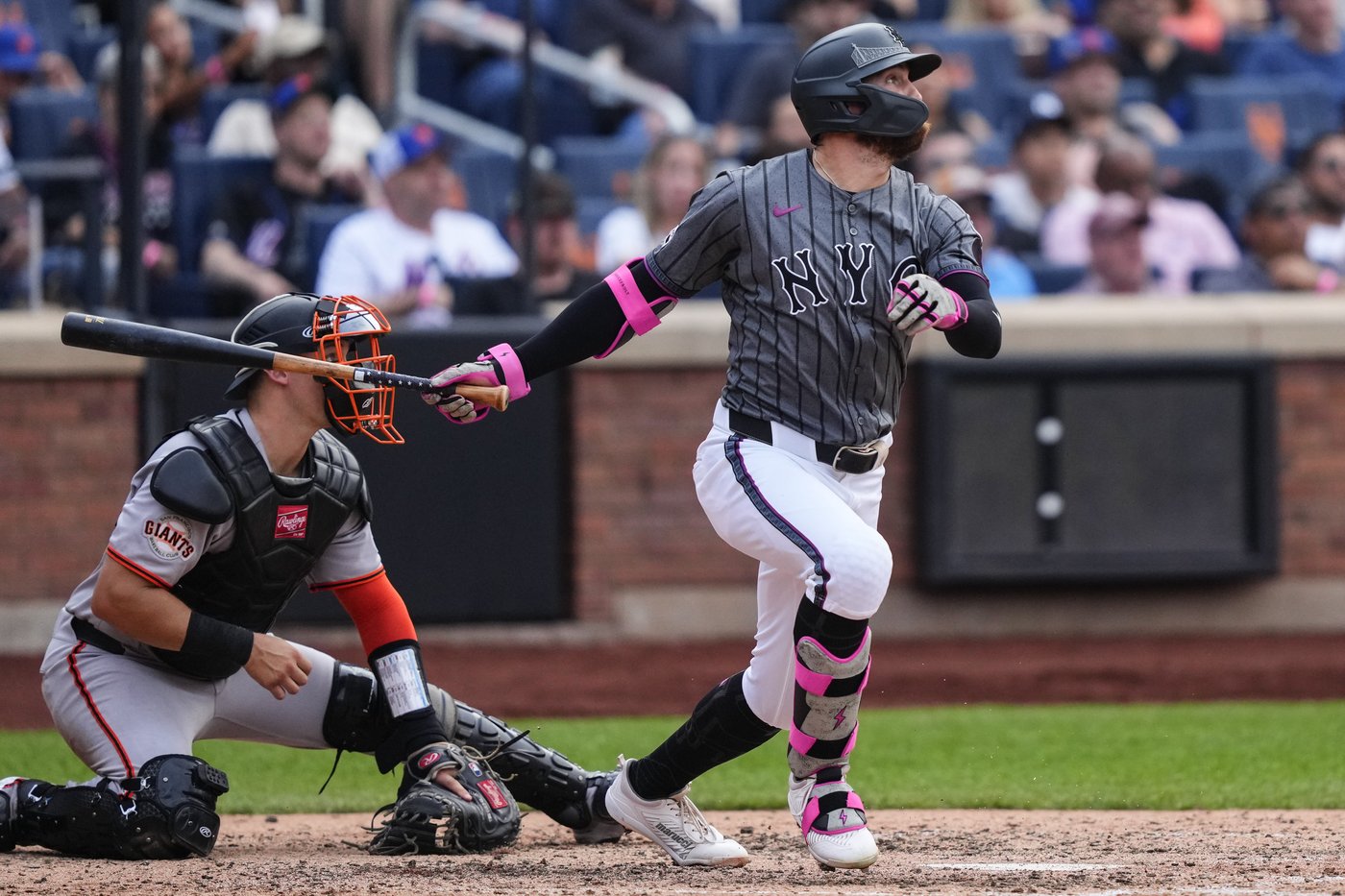 Pete Alonso hits 250th homer in the Mets' 12-6 victory over the Giants | iNFOnews.ca