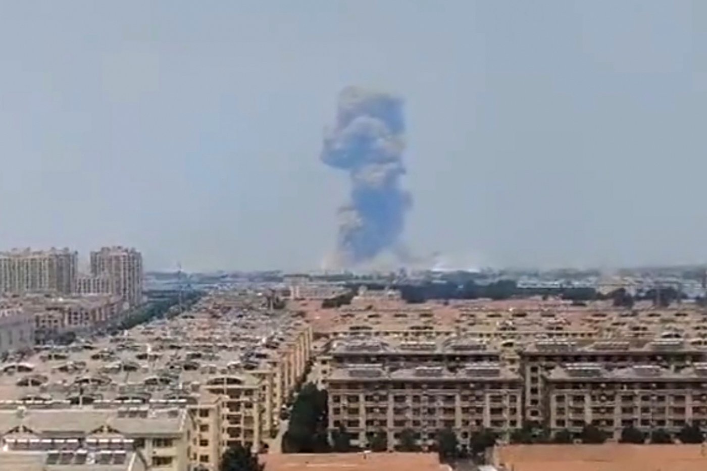 At least 5 are dead and 19 injured after a chemical plant explodes in China, authorities say | iNFOnews.ca At least 5 are dead and 19 injured after a chemical plant explodes in China, authorities say | iNFOnews.ca