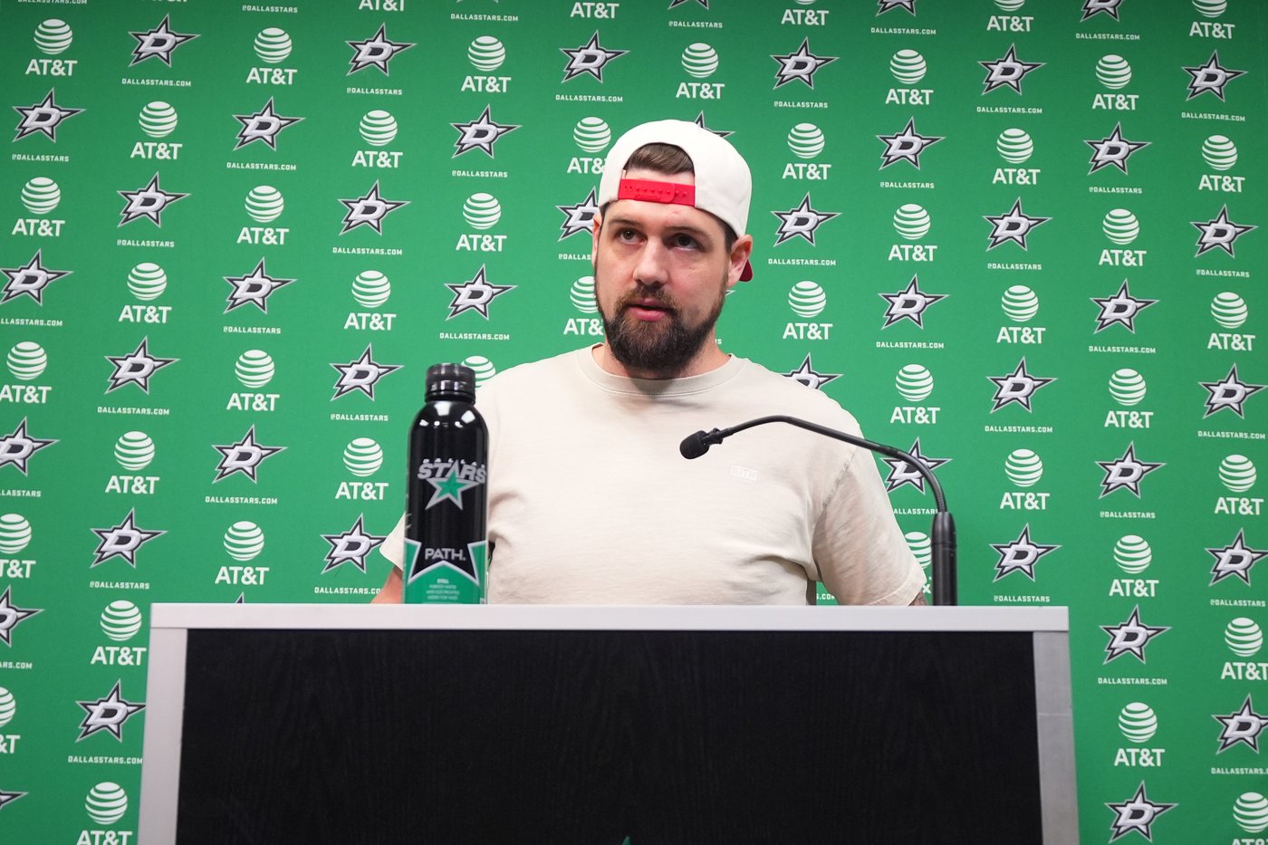 Stars captain Jamie Benn again has a decision to make about whether to play another season | iNFOnews.ca