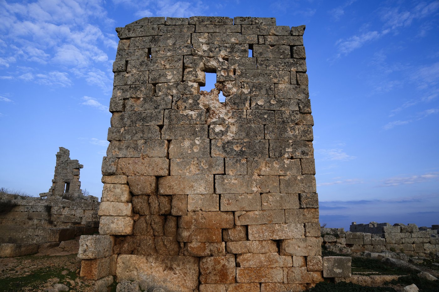 Experts push to restore Syria’s war-torn heritage sites, including renowned Roman ruins at Palmyra | iNFOnews.ca Experts push to restore Syria’s war-torn heritage sites, including renowned Roman ruins at Palmyra | iNFOnews.ca