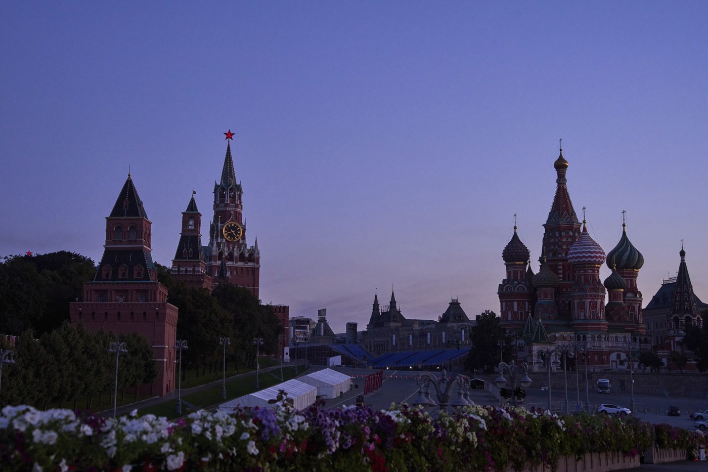 Summit puts Putin back on the global stage and Trump echoes a Kremlin position | iNFOnews.ca