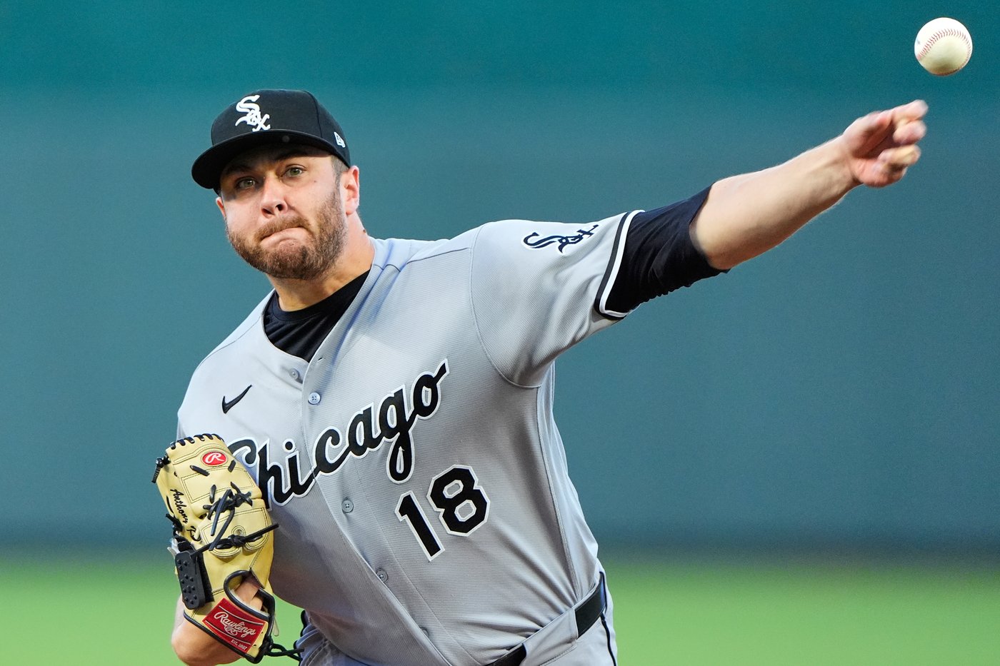 Meidroth, Grichuk hit 3-run shots, White Sox beat Royals 14-11 to remain a game back in AL Central | iNFOnews.ca Meidroth, Grichuk hit 3-run shots, White Sox beat Royals 14-11 to remain a game back in AL Central | iNFOnews.ca