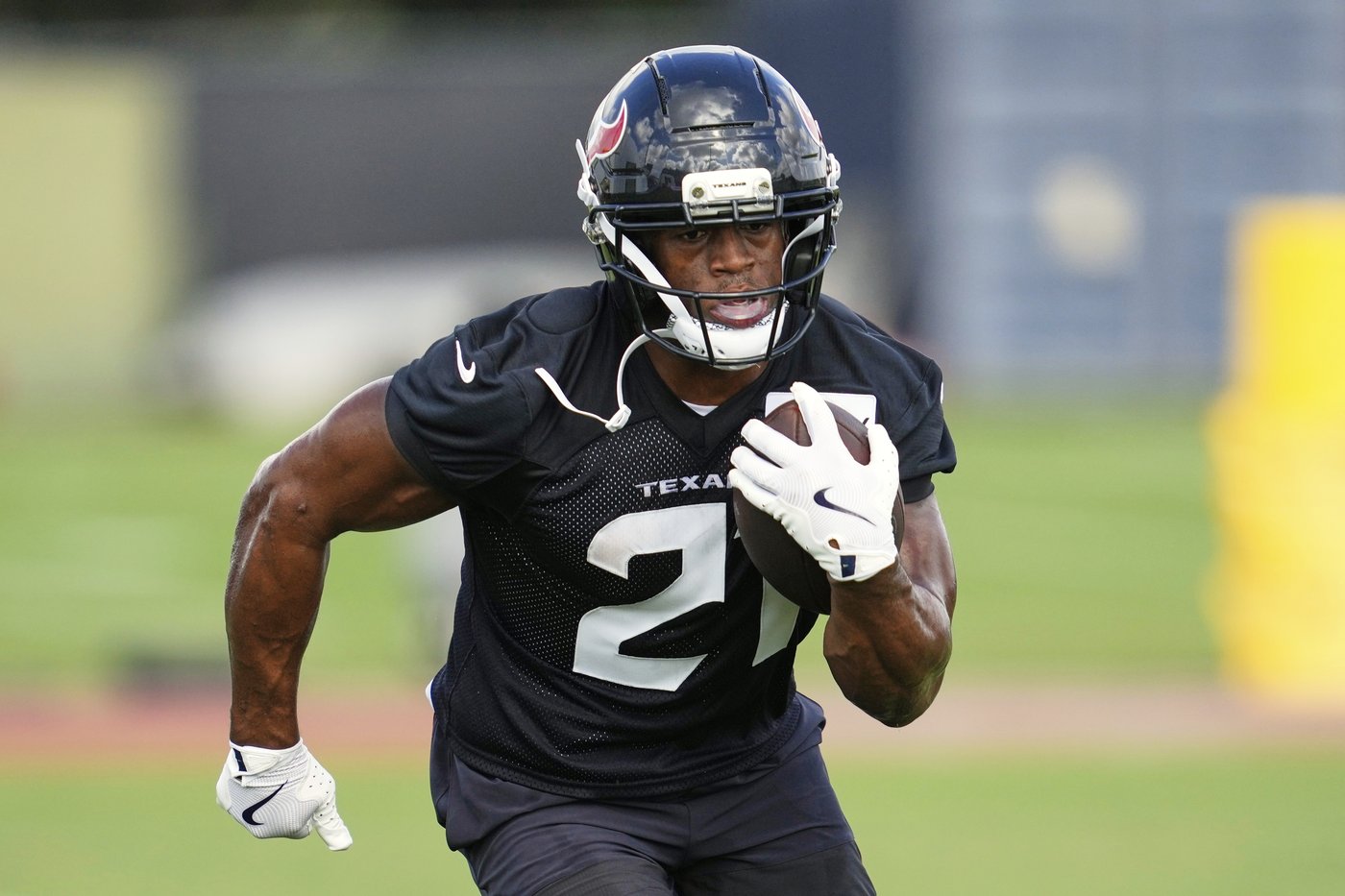 Texans open camp with new offensive coordinator, revamped receiver group | iNFOnews.ca Texans open camp with new offensive coordinator, revamped receiver group | iNFOnews.ca