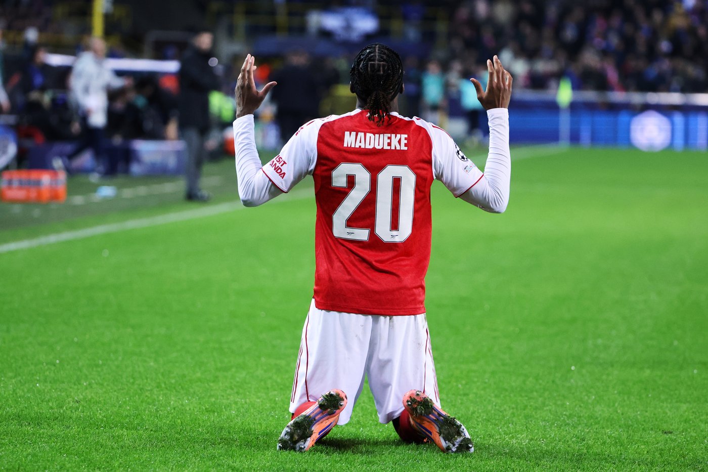 Jeers as Real Madrid loses 2-1 to Man City and pressure grows on Alonso. Arsenal wins, PSG draws | iNFOnews.ca