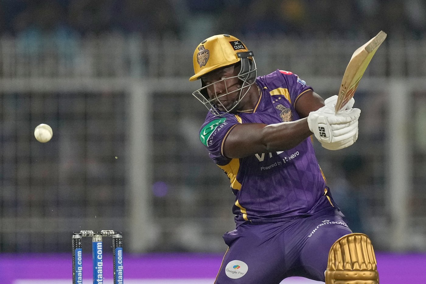Choudhary powers Lucknow to thrilling win over Kolkata in Indian Premier League | iNFOnews.ca