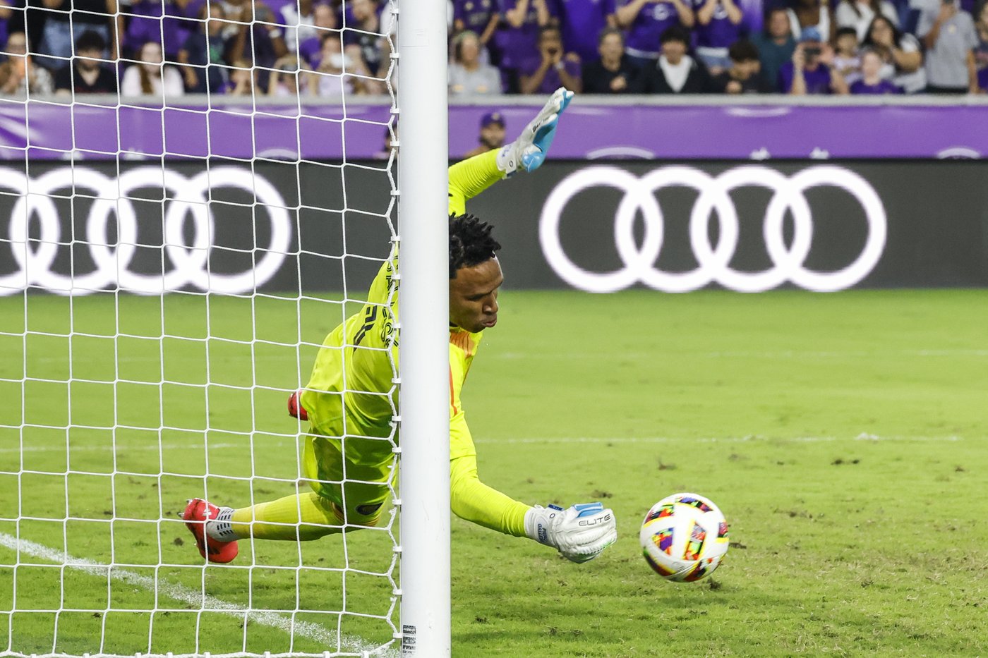 Facundo Torres rallies Orlando City to 4-1 shootout win over Charlotte in first-round rubber match | iNFOnews.ca