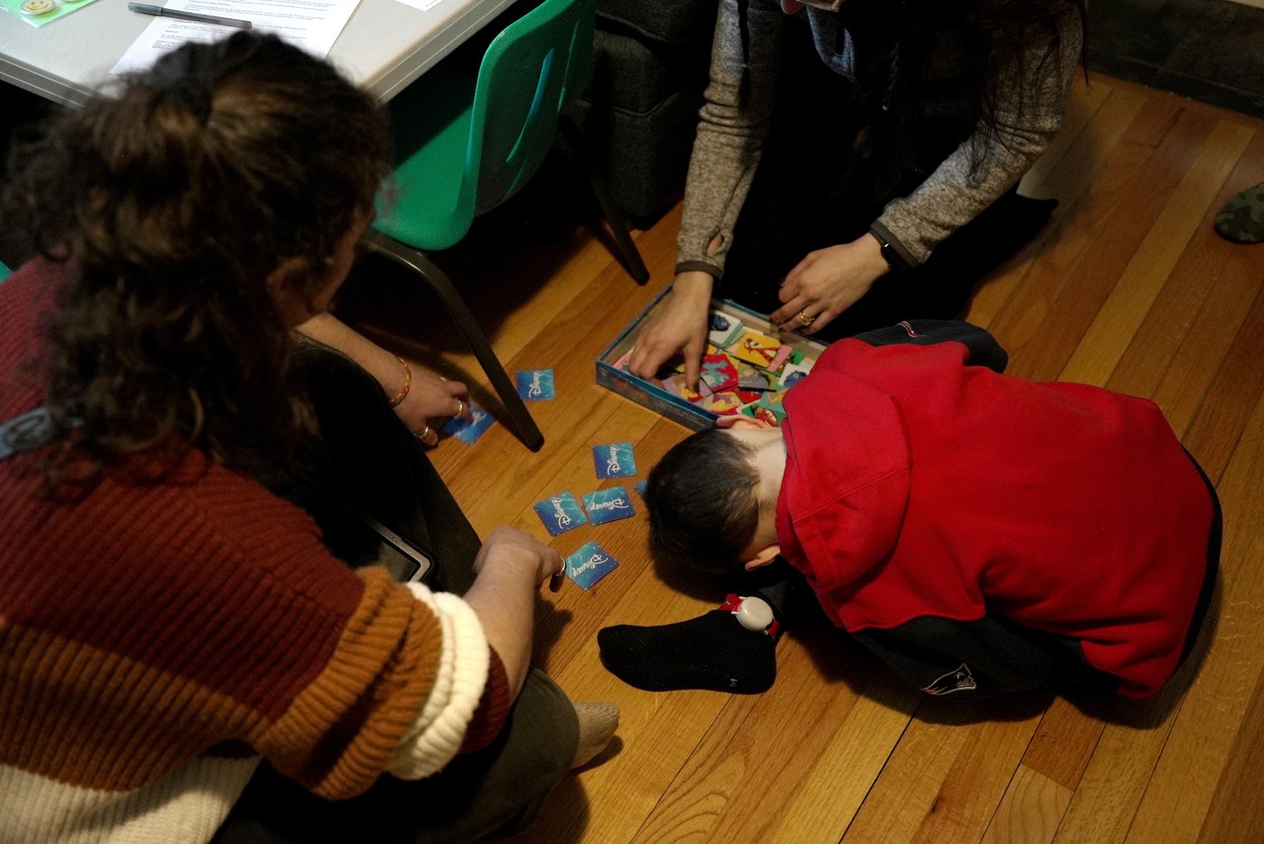 As some people push to make profound autism its own diagnosis, this family is raising twins with it | iNFOnews.ca