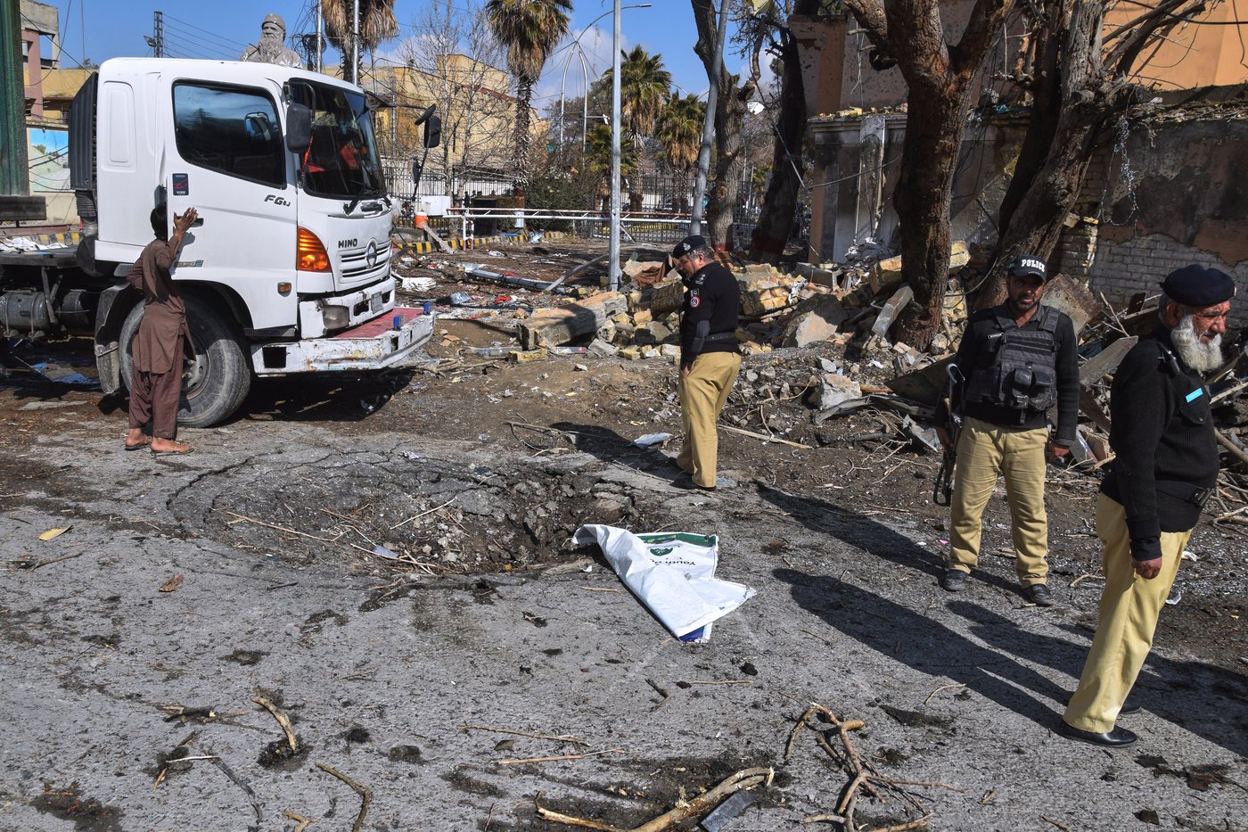 Pakistan says it has killed 145 'Indian-backed terrorists' in Balochistan after deadly attacks | iNFOnews.ca